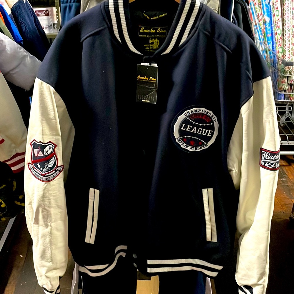 Men 3XL Smoke Rise Navy Color Champions league logo